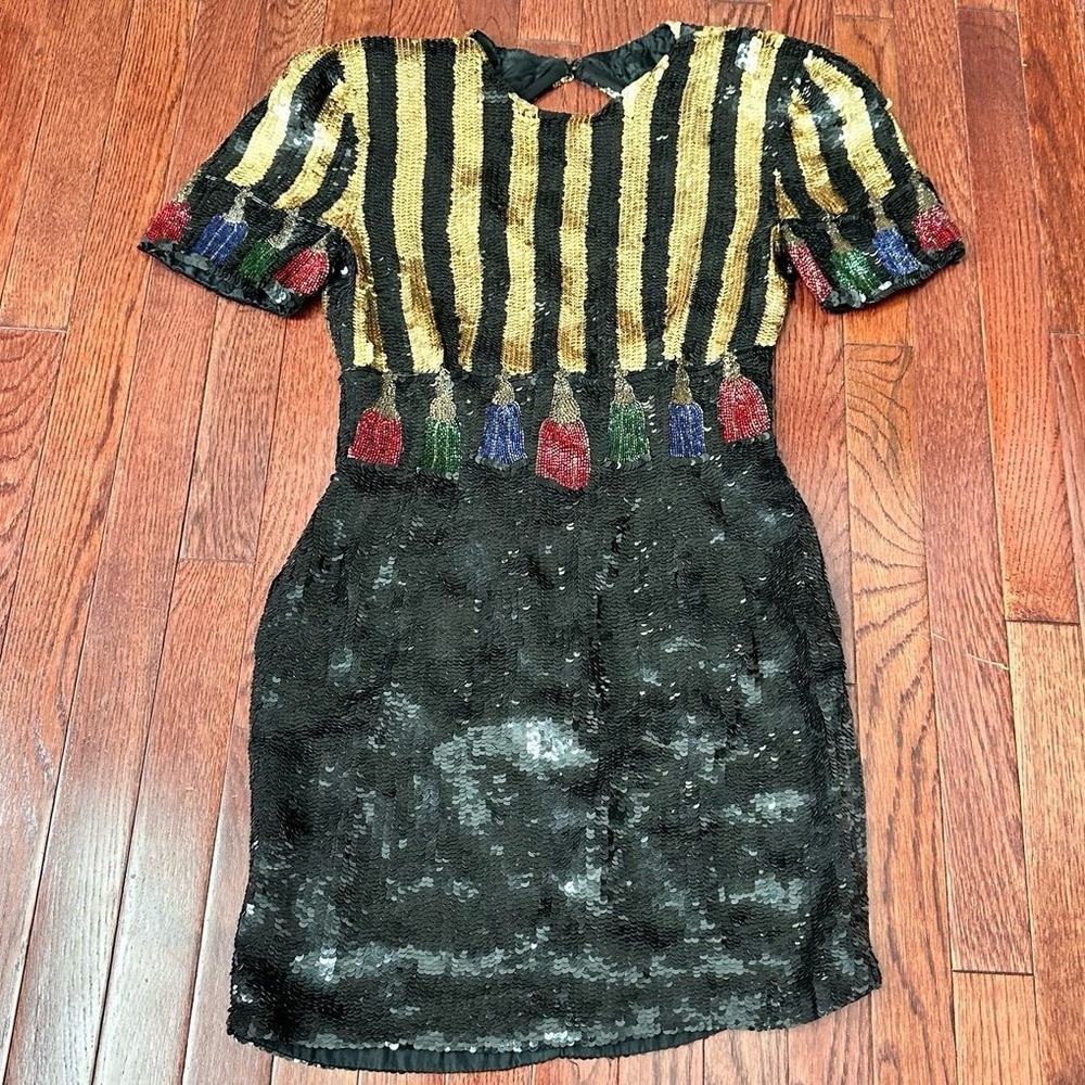 Vintage Handmade Silk Unique Tassel Pattern Striped‎ Gold Black Cocktail Dress